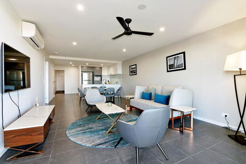 Arise Hedge - Phillip Island Accommodation 3