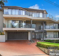 Ash Sienna - 2/49 Ash Street Terrigal - Phillip Island Accommodation