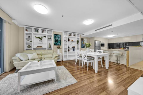 M On Mary Suites Brisbane City - Phillip Island Accommodation 0