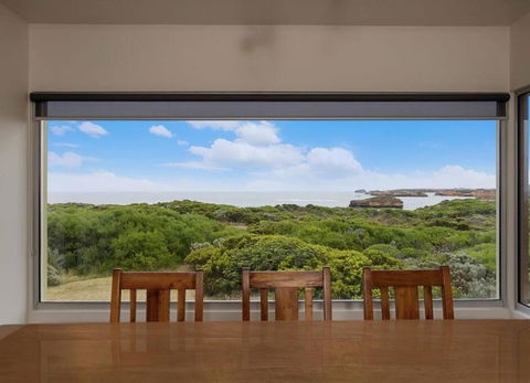 Martyrs Lookout - Luxury Accommodation - Phillip Island Accommodation 3
