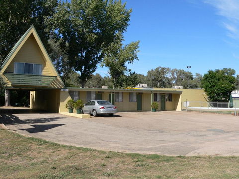 Millers Cottage Motel - Phillip Island Accommodation 2
