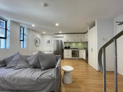 Modern 2 Bedroom Warehouse Conversion - Phillip Island Accommodation 0