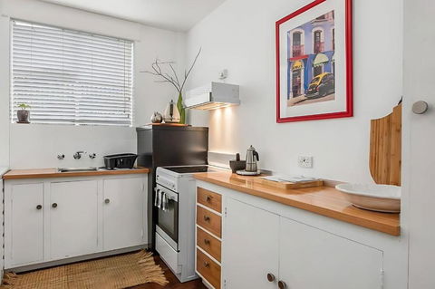 Modern City-Fringe Apartment In New Town - Phillip Island Accommodation 3