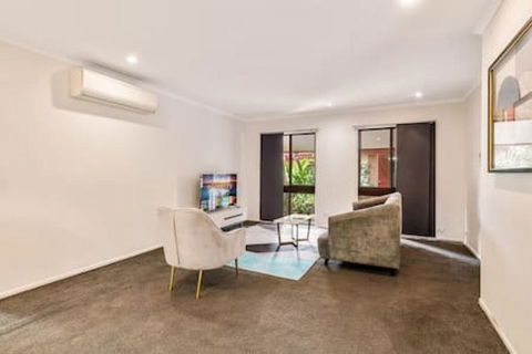 Modern Comfort Retreat 4Bed Cozy Haven W Pool - Phillip Island Accommodation 1