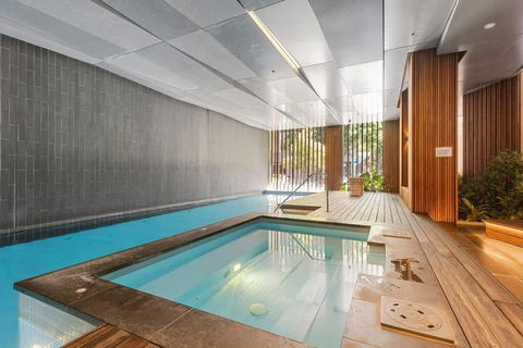 Modern Docklands - Vibrant City Stay - Phillip Island Accommodation 1
