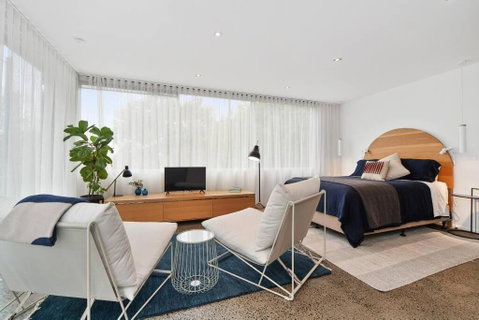 Modern Studio With Sweeping Views - Phillip Island Accommodation 2