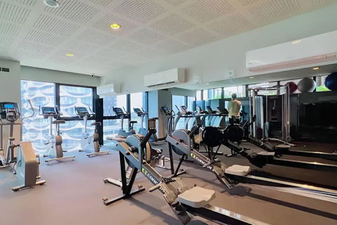 Mt1012 - 1 BR Docklands Delight, Stunning Apartment - Phillip Island Accommodation 2