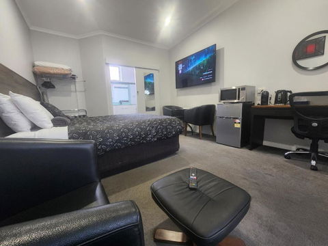 Motel24Seven And Apartments - Phillip Island Accommodation 3