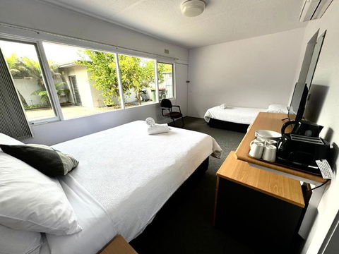 Mount Beauty Motor Inn - Phillip Island Accommodation 0