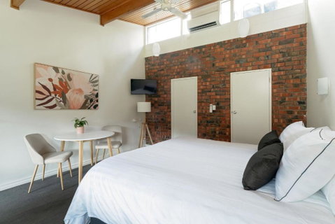 Mount Lofty Golf Course - Phillip Island Accommodation 2