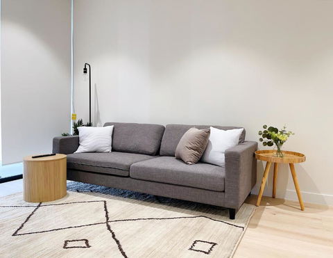 New Apartment Close To Westfield And Hospital - Phillip Island Accommodation 0