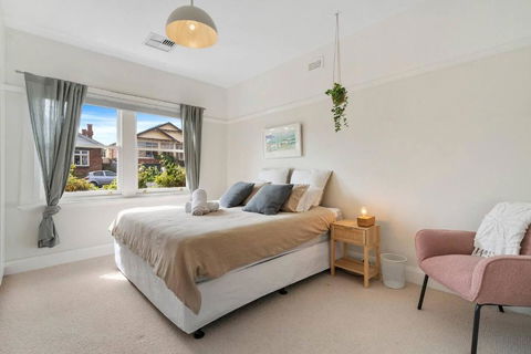 New Town Bungalow - A Leafy Family Haven - Phillip Island Accommodation 3