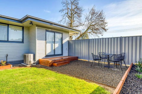 Nth Central 3BR - Split Systems Throughout & Wifi - Phillip Island Accommodation 3