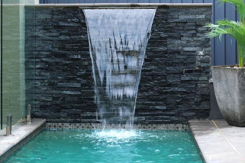 Newtown Vibes With Pool & Parking - Phillip Island Accommodation 0
