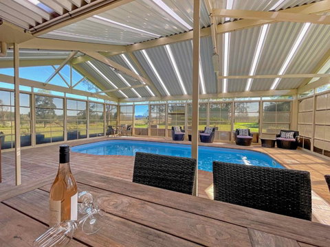 Nottage Cottage - Phillip Island Accommodation 0