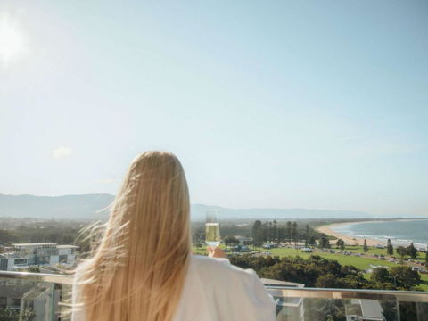 Novotel Wollongong Northbeach - Phillip Island Accommodation 3