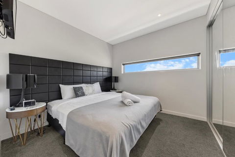 One Bedroom Private Apartment At 88 Archer St Chatswood - Phillip Island Accommodation 1