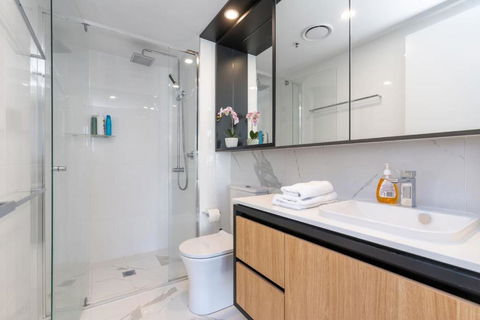 Park Avenue Apt In The Heart Of The City - Phillip Island Accommodation 3