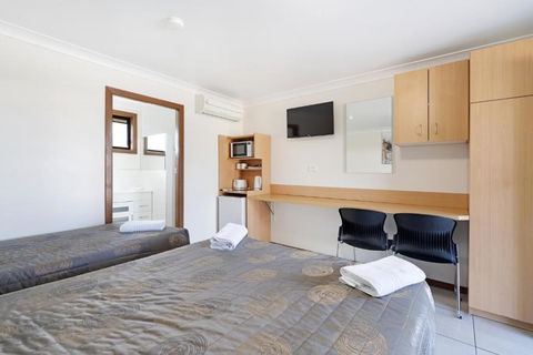 Palm Valley Motel - Phillip Island Accommodation 2
