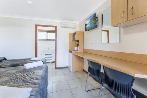 Palm Valley Motel - Phillip Island Accommodation 3