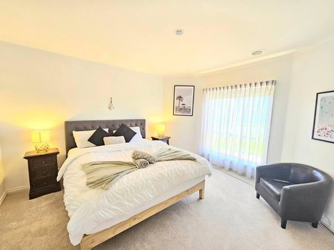 Panayil BeachHouse ! Stunning Ocean Views! - Phillip Island Accommodation 1