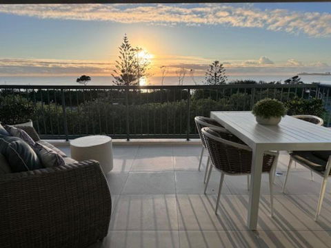 Panoramic Ocean View 2 Bed 2 Bath - Phillip Island Accommodation 0