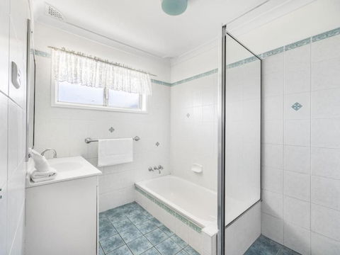 Peaceful 3BR Comfy Unit Sunnybank Near Everything - Phillip Island Accommodation 3