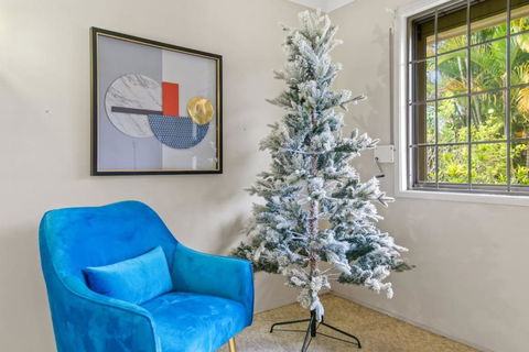 Peaceful 4BR At Sunnybank CBD With 2Parking Yard And Mall - Phillip Island Accommodation 3
