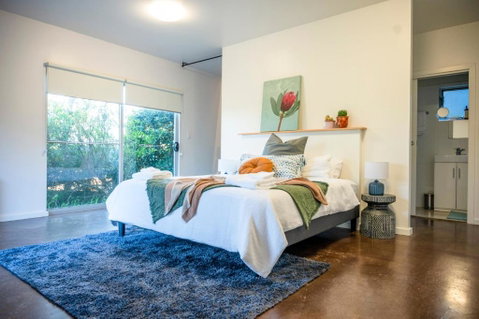 Peaceful Hills Escape: Charming 2-Story Retreat - Phillip Island Accommodation 0