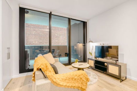 Penny Lane - 2BR Apt In The Heart Of Moonee Ponds - Phillip Island Accommodation 1