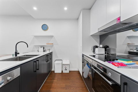 Perfect Location 1-Bed With Balcony, BBQ & Parking - Phillip Island Accommodation 1