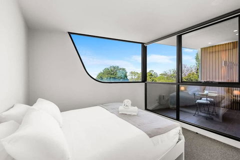 Perfectly Located Executive 1BR At Caulfield North - Phillip Island Accommodation 2