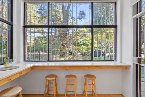 Pet-Friendly Home Just Minutes From Bondi Beach - Phillip Island Accommodation 3