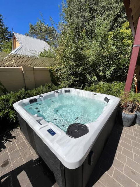 Porters Cottage Oasis - Phillip Island Accommodation 1