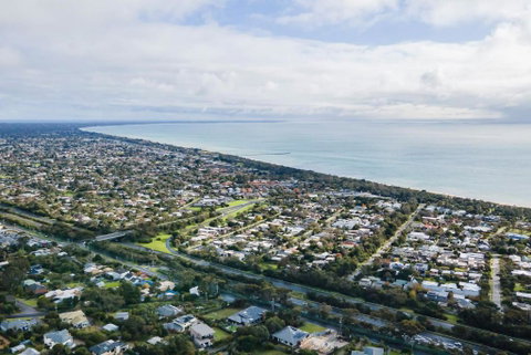 Perfect Peninsula Base With Heated Pool And Spa - Phillip Island Accommodation 2