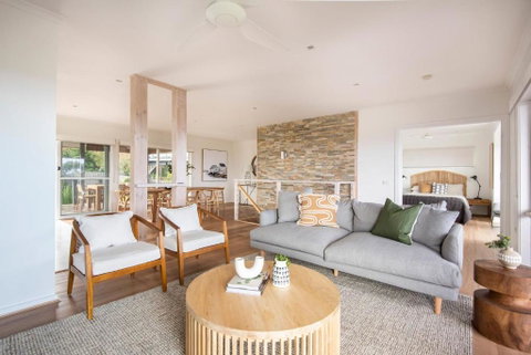 Perfect Peninsula Base With Heated Pool And Spa - Phillip Island Accommodation 1