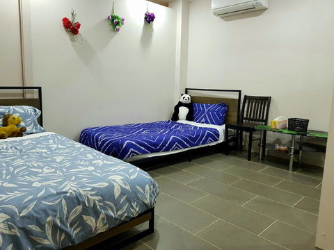 Quiet 2 Bedroom Farm House - Phillip Island Accommodation 3