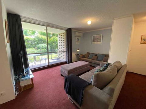 Quiet 2BR Apartment With Garden Views In Griffith - Phillip Island Accommodation 0