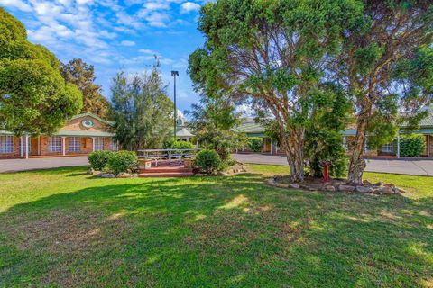 Quality Inn Penrith Sydney - Phillip Island Accommodation 2