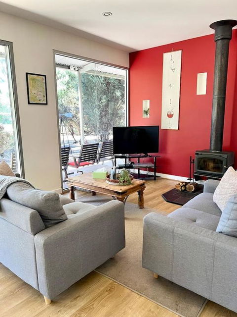 Powers Retreat Holiday House - Phillip Island Accommodation 1