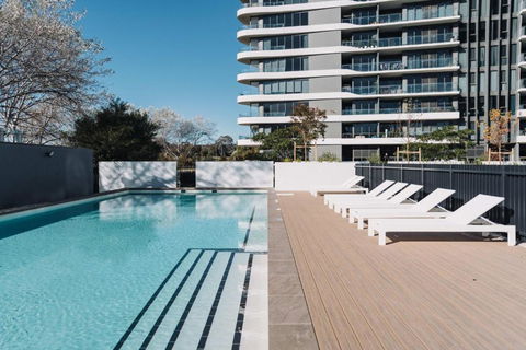 Pristine 2-Bed Apartment With Pool And BBQ - Phillip Island Accommodation 0