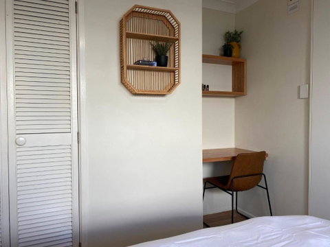 Private Guesthouse - Pet Friendly - Walk To Beach - Phillip Island Accommodation 3