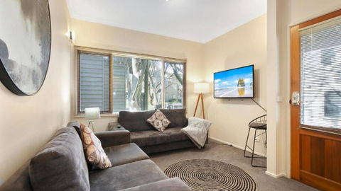 Prosecco - Phillip Island Accommodation 1