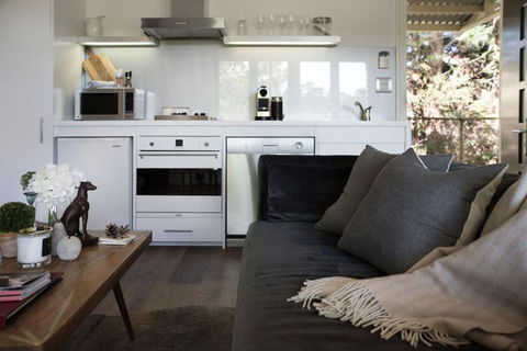Provence Spa Villa 2 - Phillip Island Accommodation 2