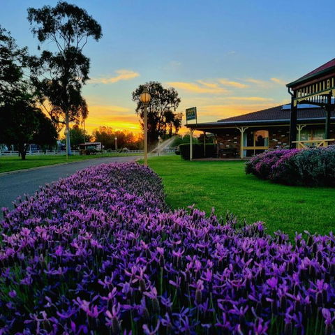 Quality Inn Carriage House - Phillip Island Accommodation 1