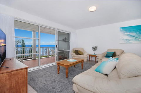 Quarterdeck 4 - Lennox Head - Phillip Island Accommodation 2