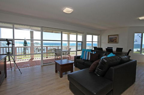 Quarterdeck 8 - Phillip Island Accommodation 2