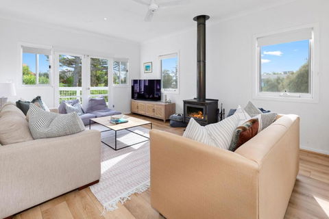 Queen Of Hearts Beach House - Phillip Island Accommodation 2