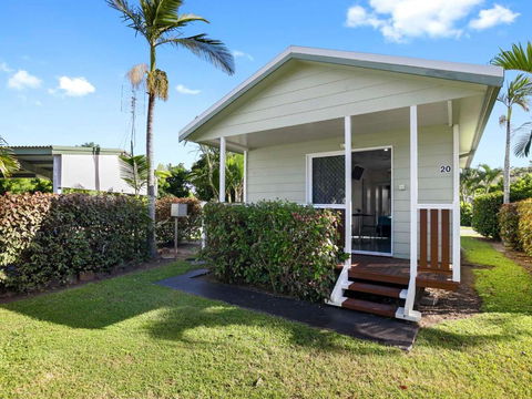 Queens Beach Tourist Village - Phillip Island Accommodation 1