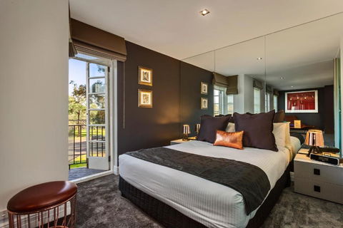 Quest East Melbourne - Phillip Island Accommodation 0